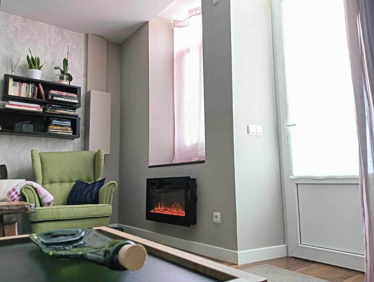 Chatescos - Estudio En Chateau Exteriör bild